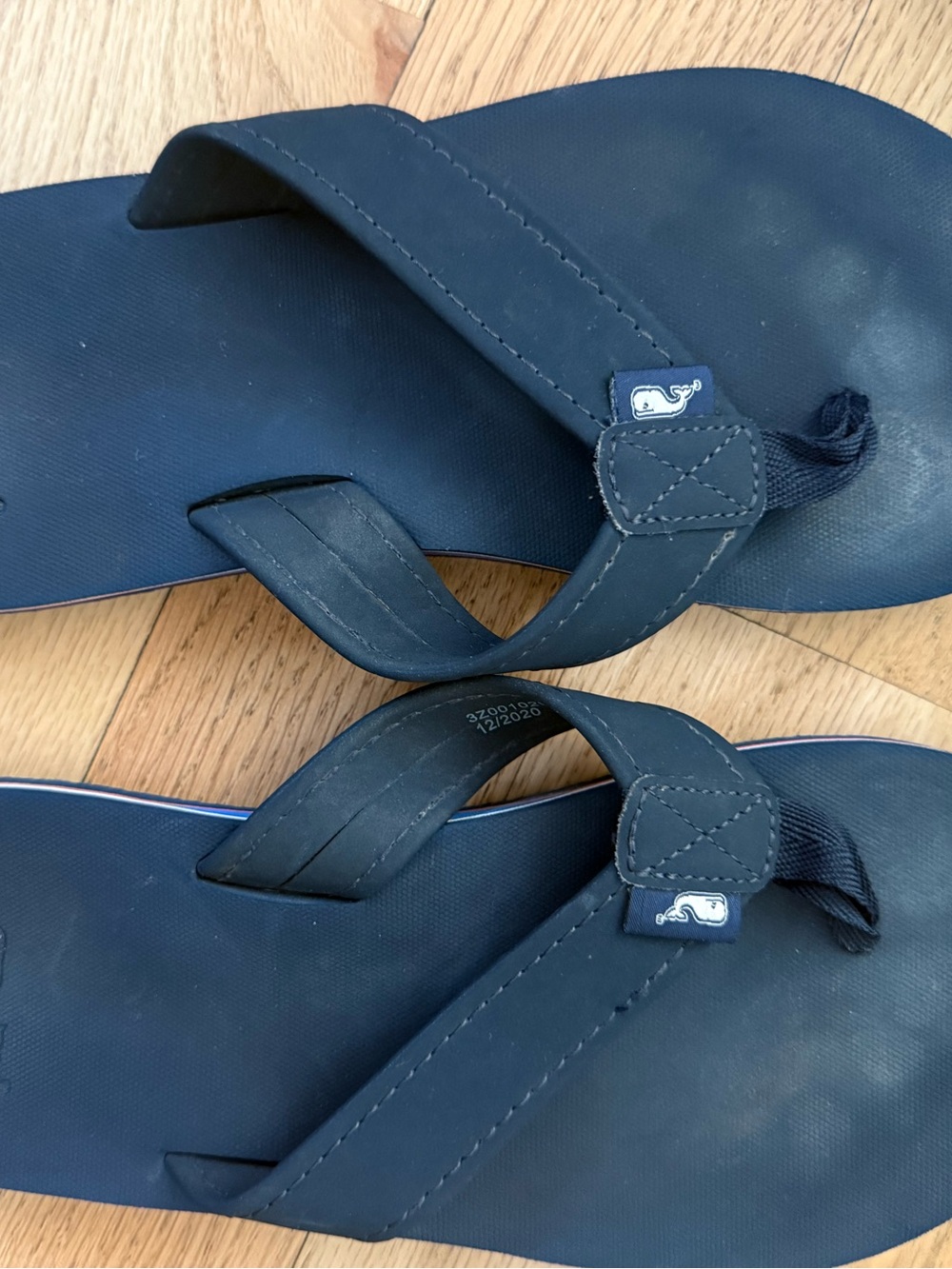 Kids Vineyard Vines Patterned Flip Flops